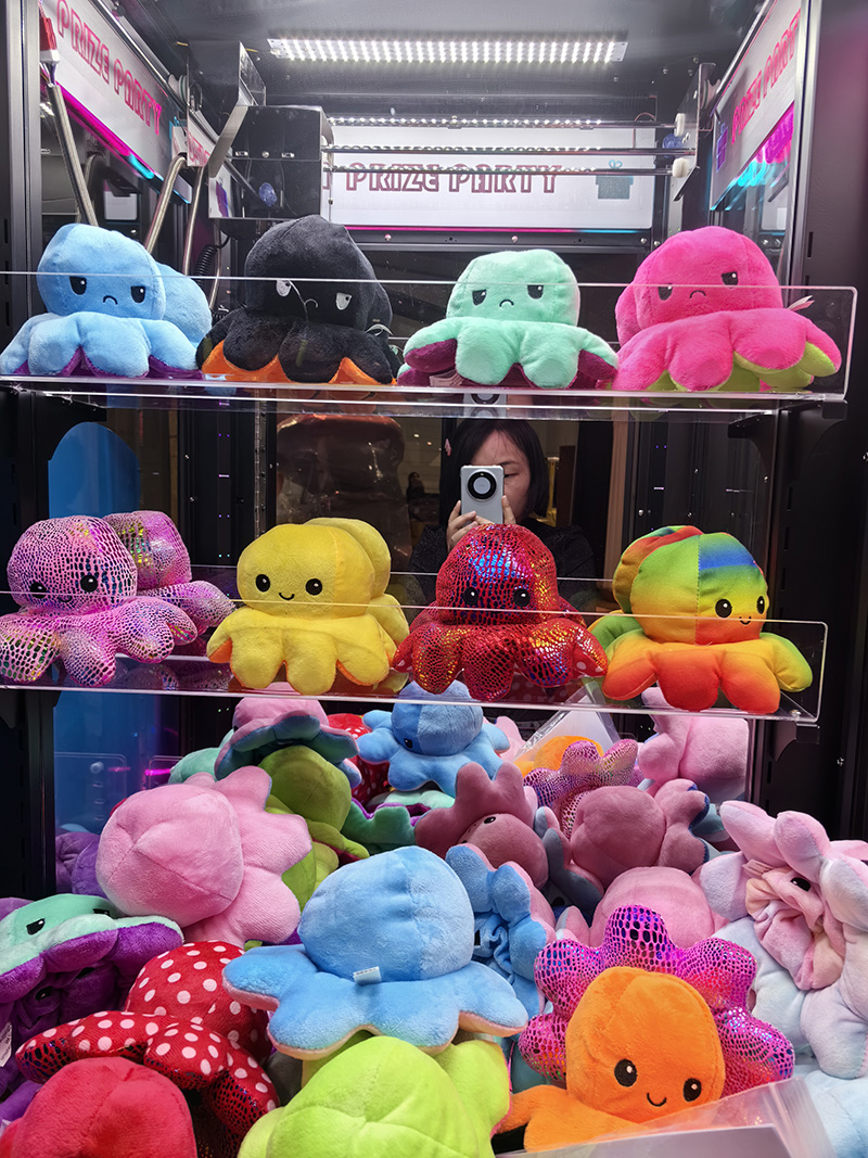 New Trend in Claw Machines - The Prize Party Revolution of 2024