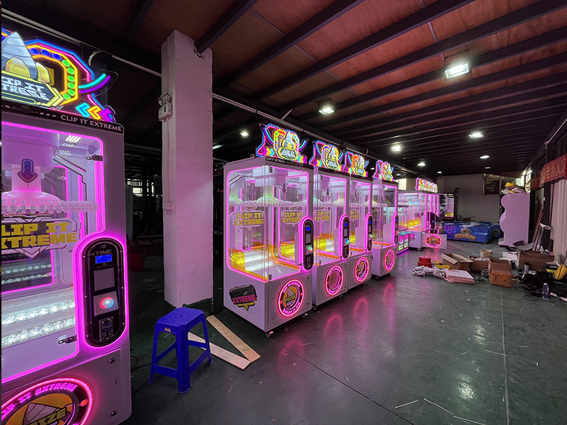 Clip It Extreme: The Most Worthwhile Amusement Machine to Invest In